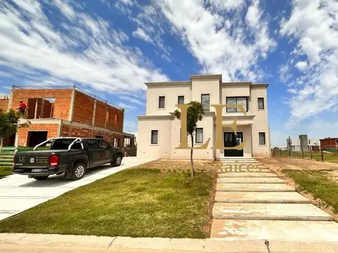 Venta Casa Puertos del lago Riberas