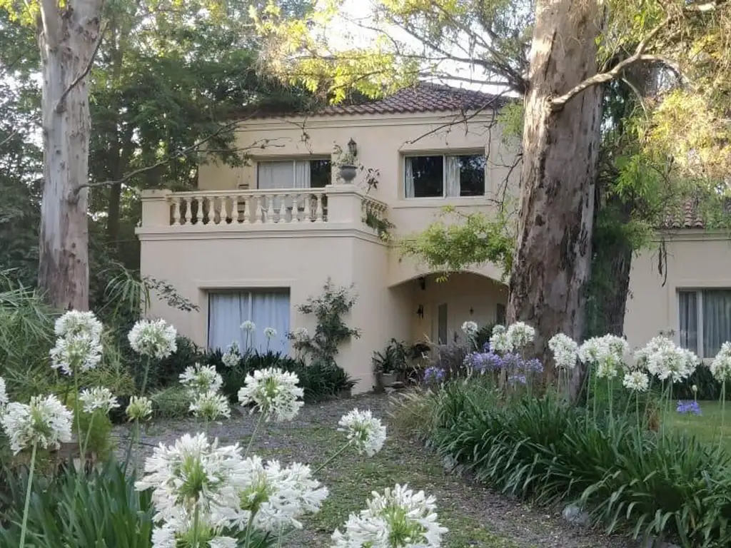 Casa en alquiler en Barrio La Campiña, Pilar, GBA Norte