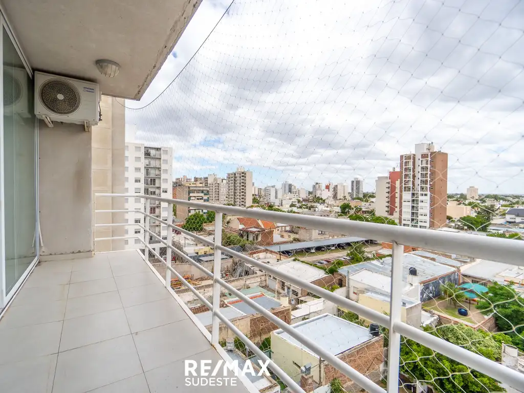 DEPARTAMENTO CENTRICO EN VENTA - 2 D, 2 B, BALCON