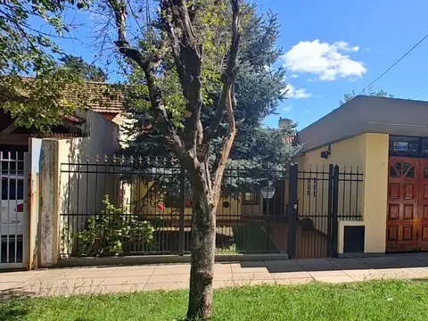 Encantadora casa en venta en Moreno Centro