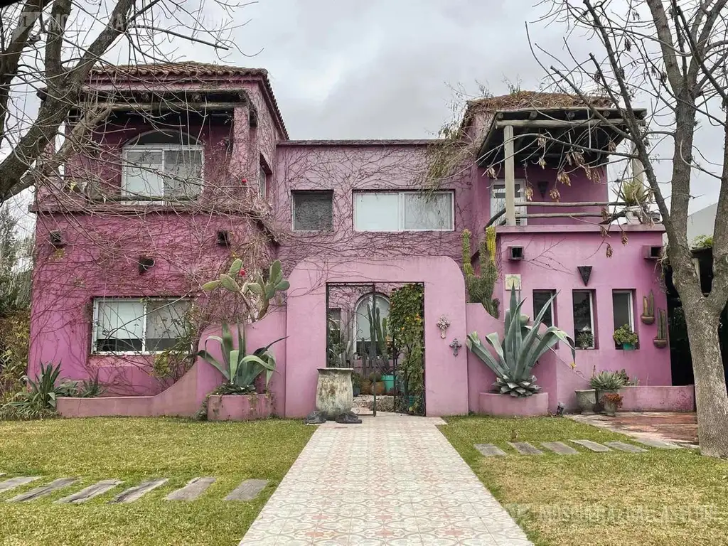 Casa en venta - Campo Grande, Pilar