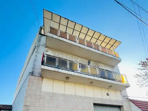 Casa - Venta - Argentina, LANUS OESTE - Consejal H Noya 3100