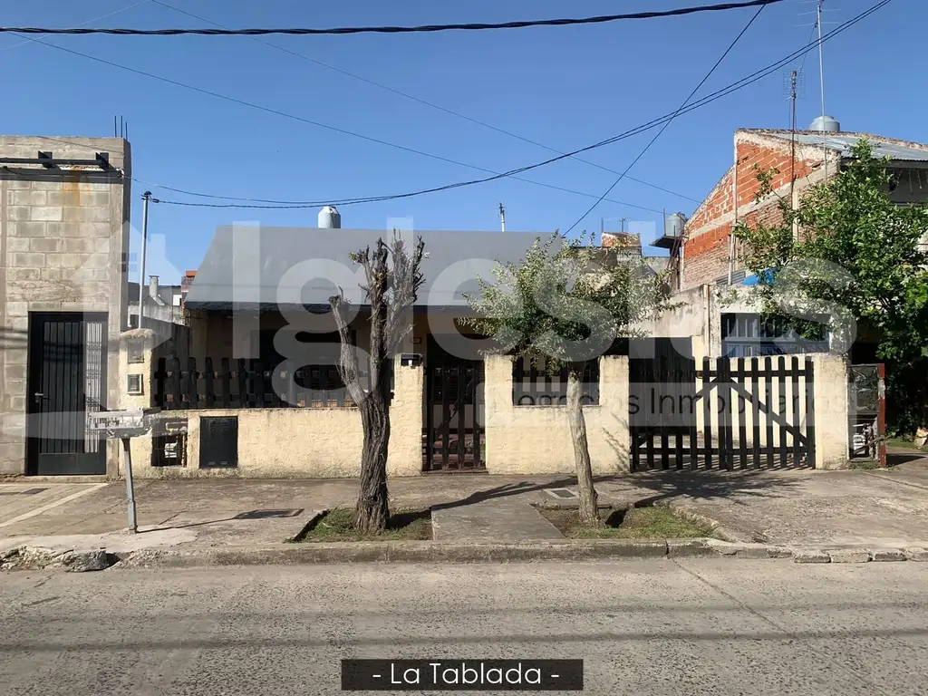 Casa en venta de 4 ambientes en La Tablada