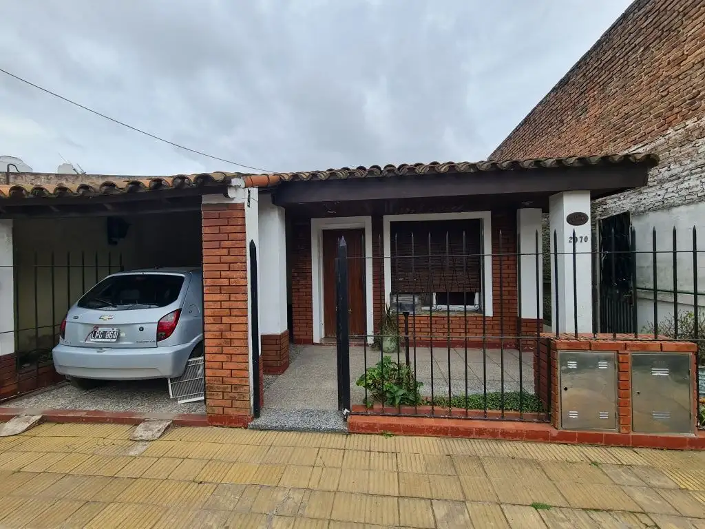 VENTA DE DOS VIVIENDAS 3 AMB. EN BLOCK  EN CIUDAD MADERO