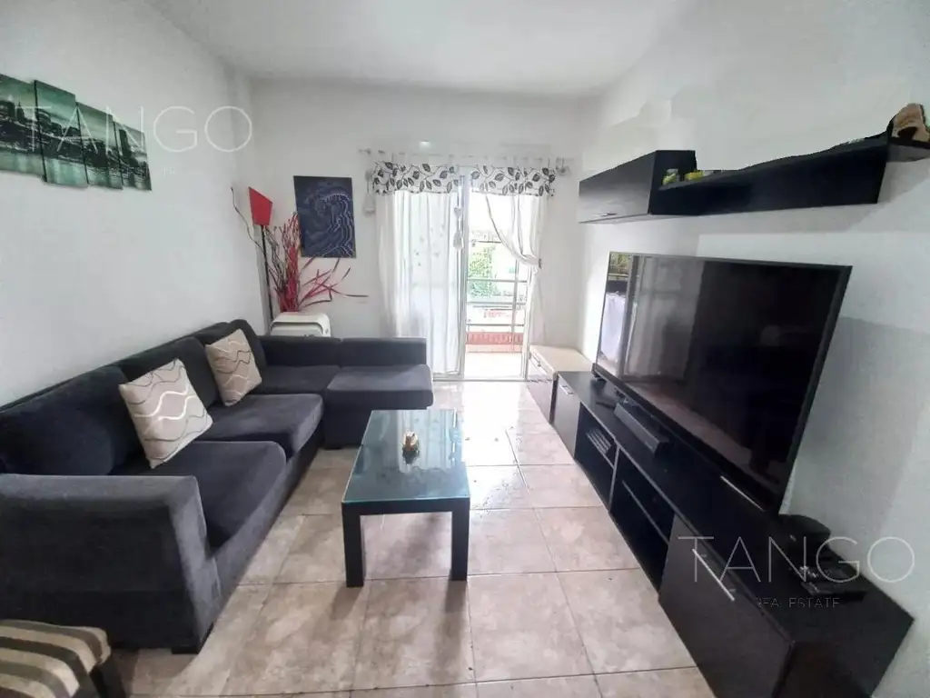 Venta Departamento Floresta Tres Ambientes Balcon Cochera Frente