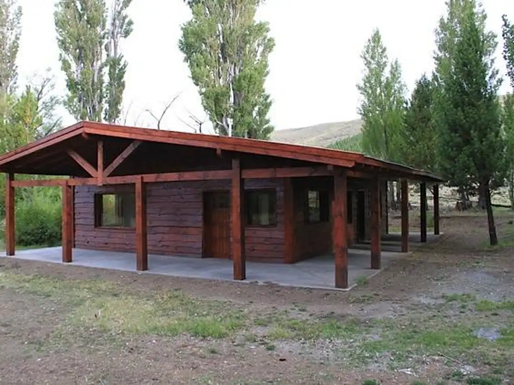 Estancia en Esquel, Productivo, Forestal, Caza y Pesca, Recreativo, a solo 20´de aeropuerto.