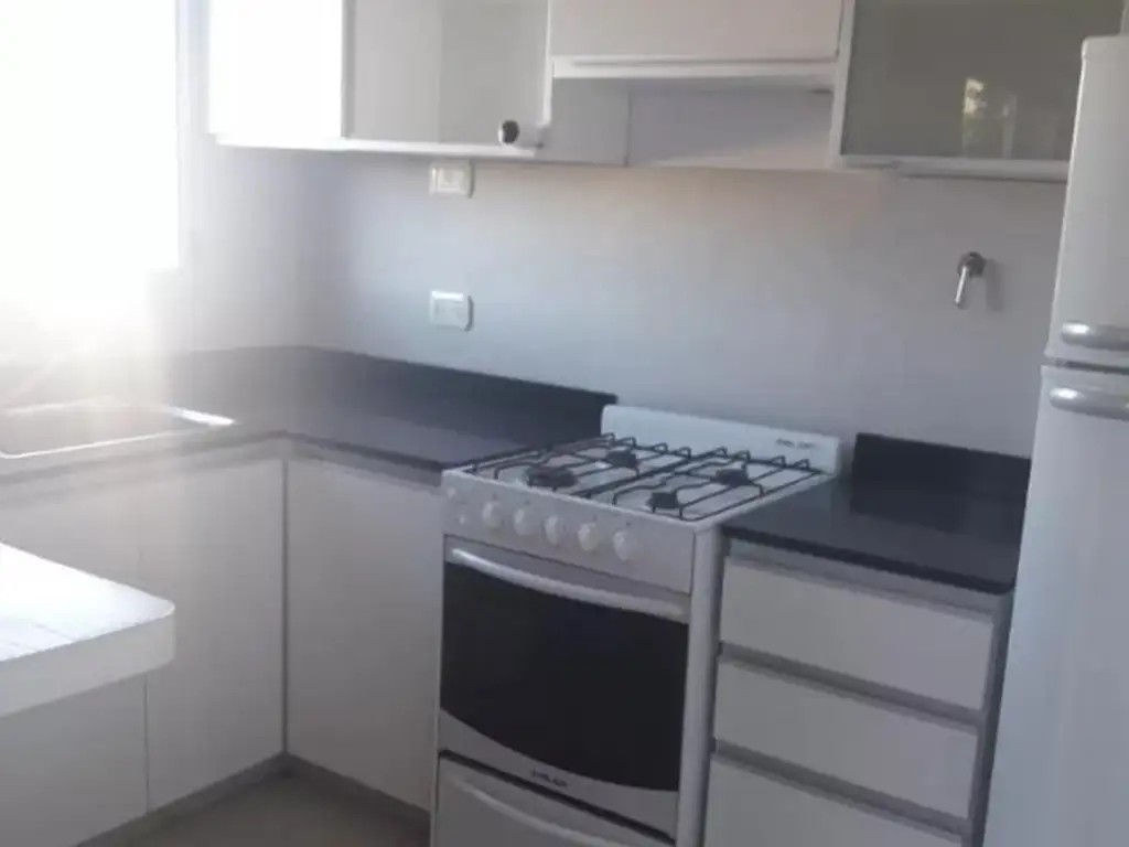 SEMIPISO TIPO DUPLEX DE 3 AMBIENTES EN VENTA - HAEDO SUR