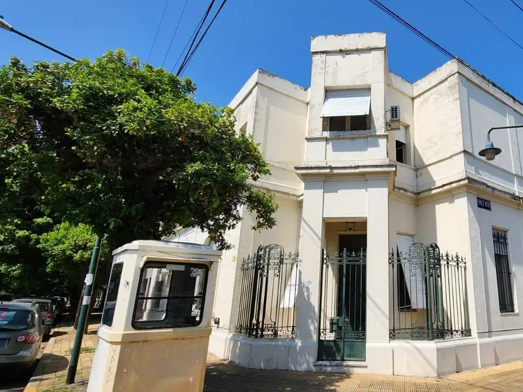 Venta Casa en Martinez centro Mitre 199 5 dormitorios