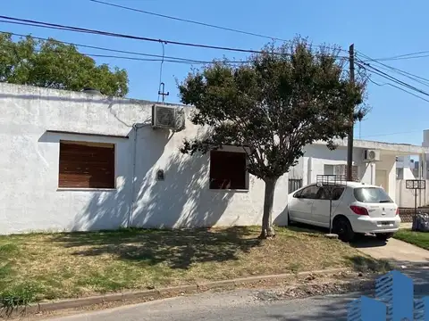 Casa  En Venta En Capitán Sarmiento,  Resto De La Provincia, Buenos Aires