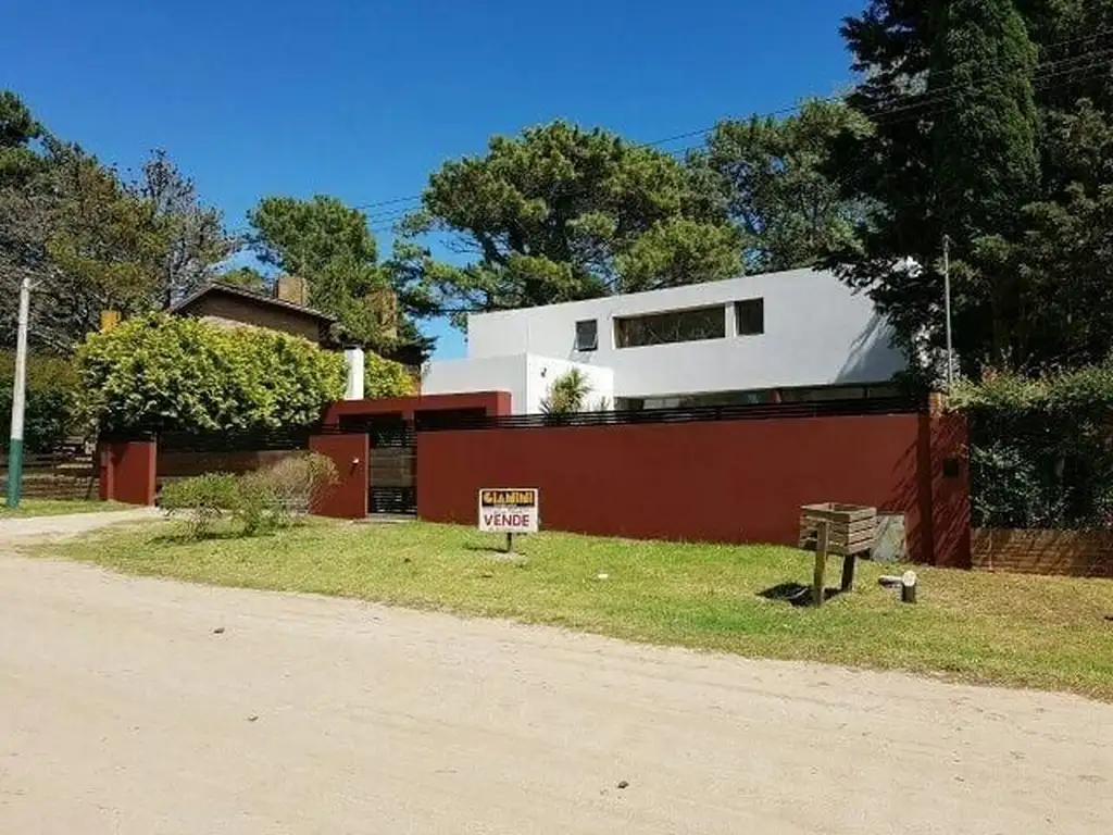 Casa - Venta - Argentina, Villa Gesell