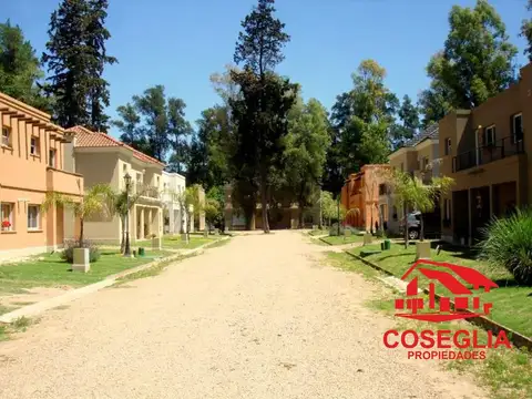 Casa Dúplex  en Alquiler en La Lonja, Pilar, G.B.A. Zona Norte