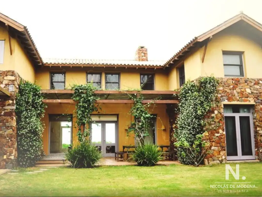 Casa en La Barra, Laguna Blanca