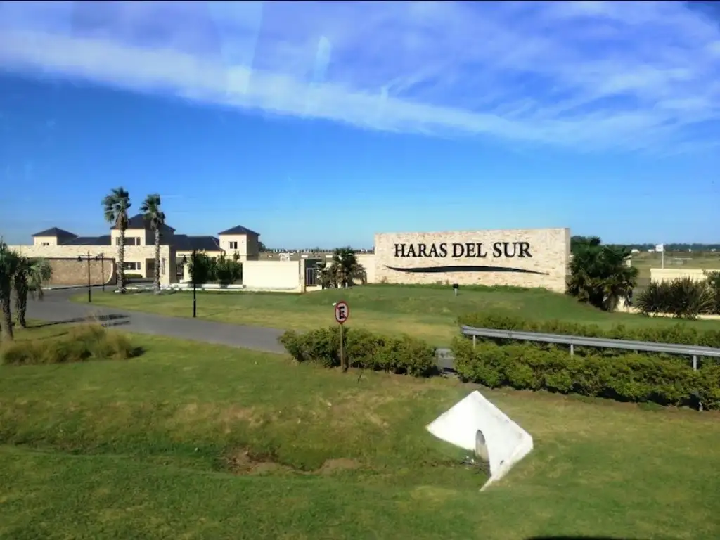 Venta terreno de 1082 m2 en Haras del Sur III