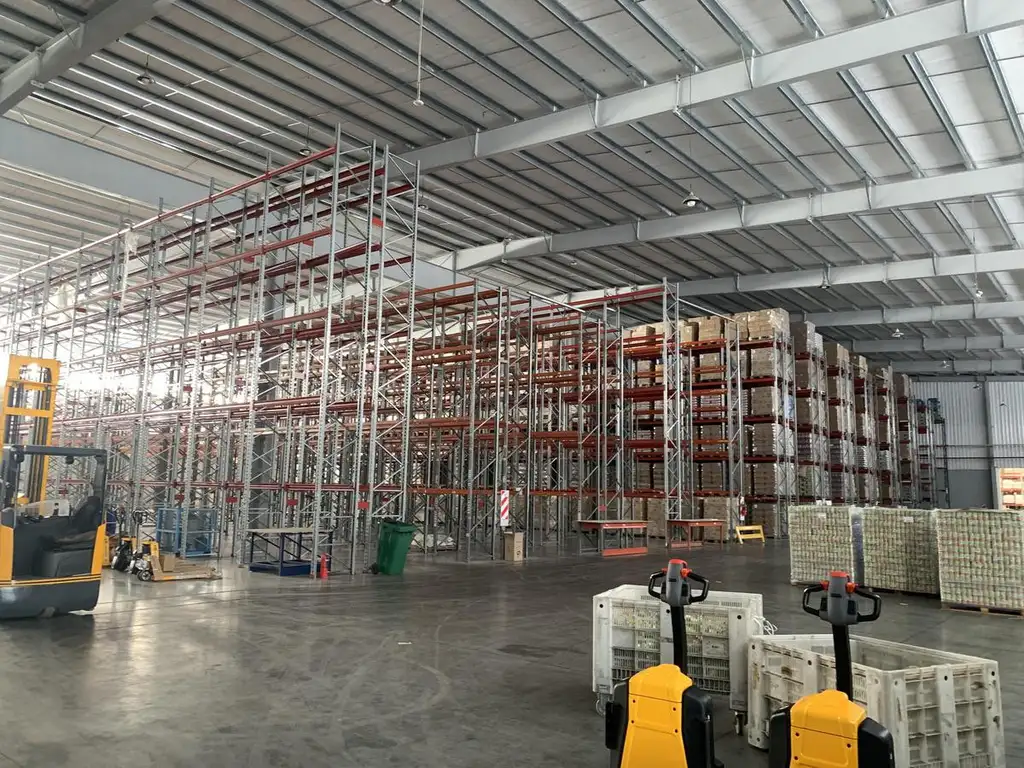 Depósito de 2.800 m2 en Alquiler - General Pacheco