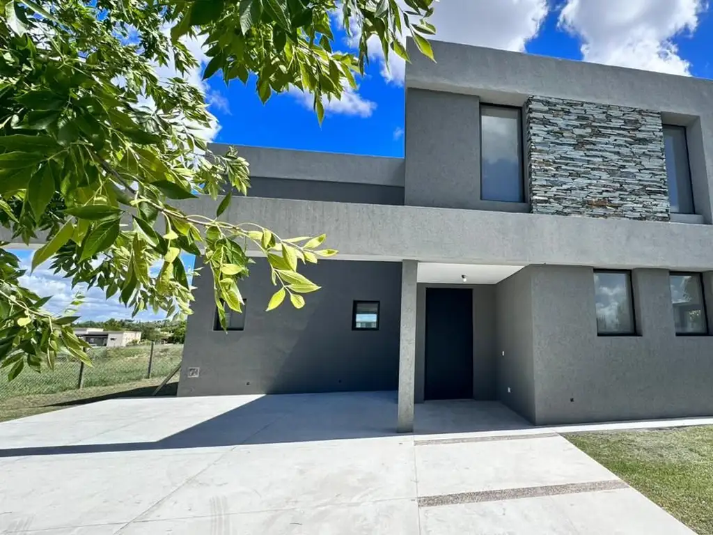 VENTA DE CASA EN SAN MATIAS