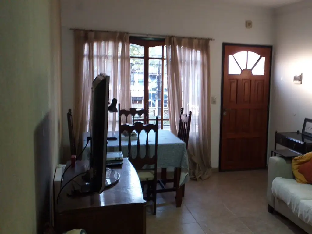 Casa en Venta con cochera