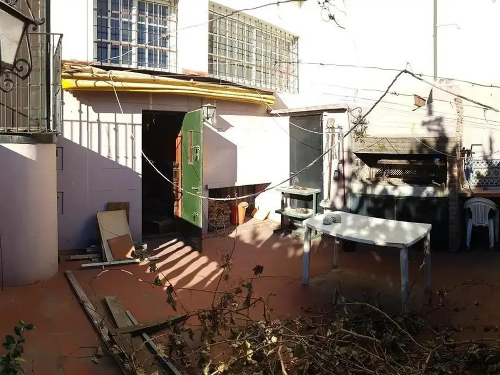 Casa en venta en Gavilan Al 800 Flores Argenprop