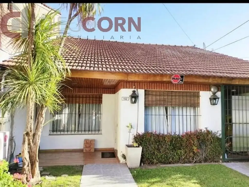 Casa en Venta 5 ambientes  Retasación