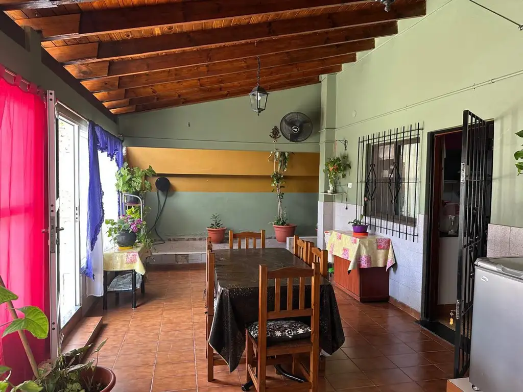 VENTA CASA 3 AMBIENTES VILLA LA FLORIDA QUILMES