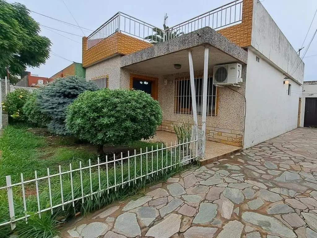 Venta Casa en Lote propio 3 ambientes, escucho ofertas!