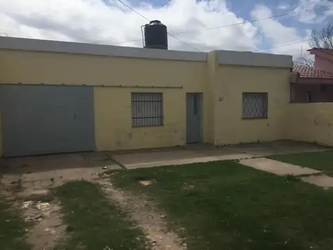 Casa 2 Dormitorios en la Ciudad de Frontera