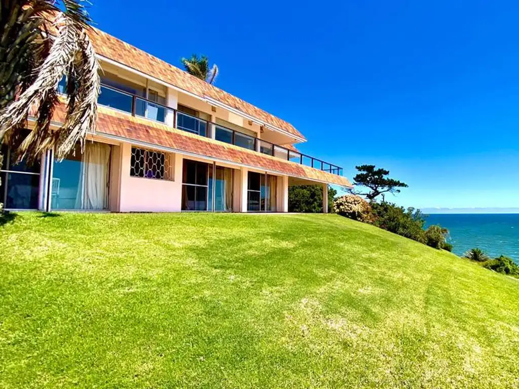 Casa - Venta - Uruguay, PUNTA BALLENA