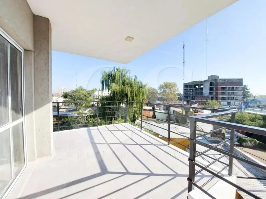 Departamento a estrenar 3 amb con balcon y cochera  en Venta en Pilar,  G.B.A. Zona Norte