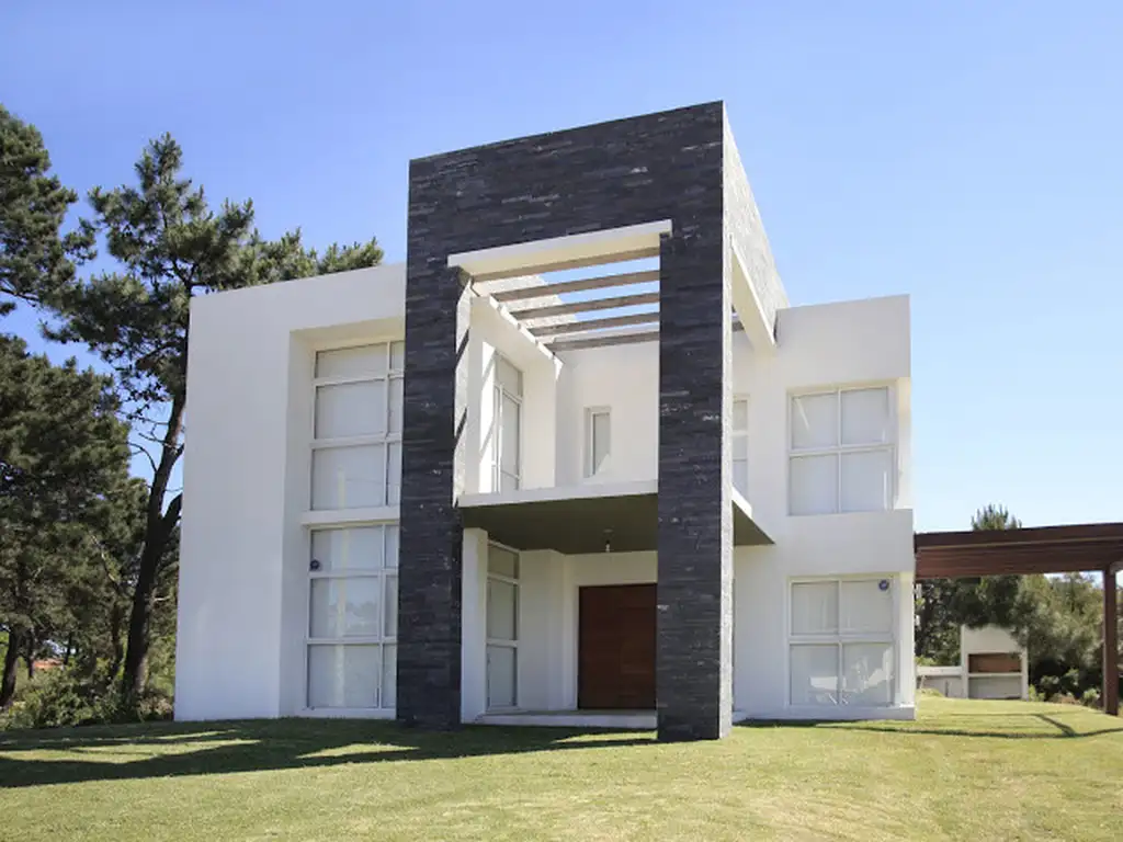 Casa - Alquiler temporario - Uruguay, Punta del Este