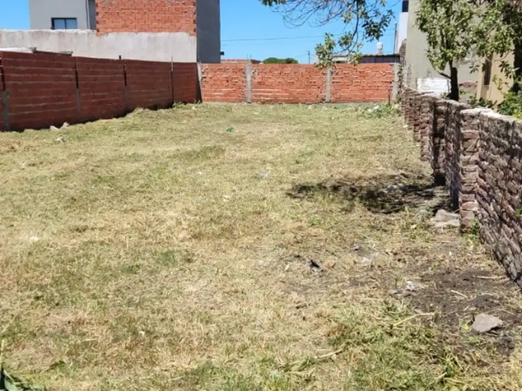 Terreno de 300 m2. en Mar Chiquita