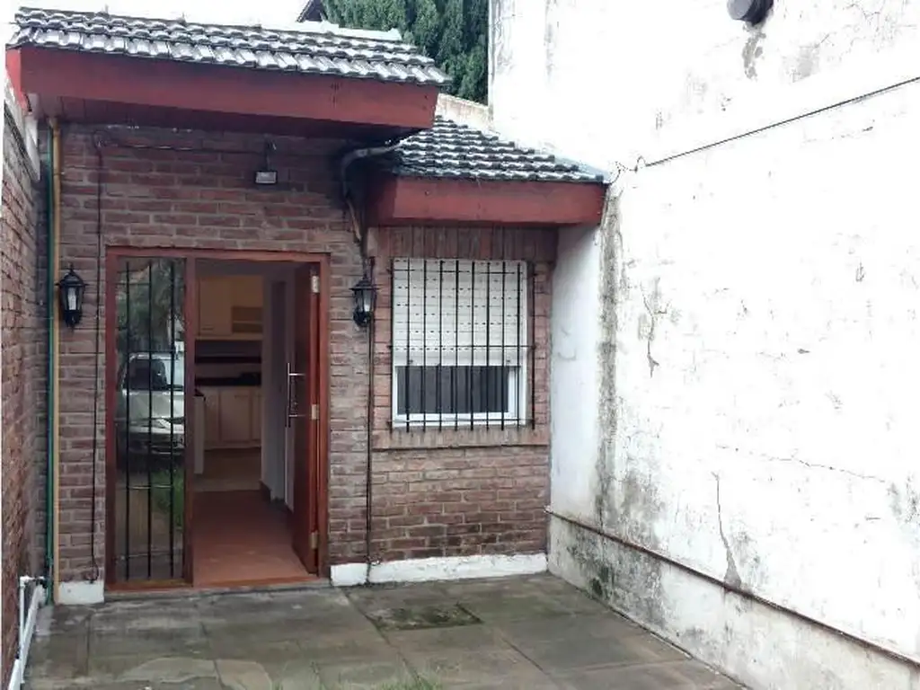 Venta de PH de 2 ambientes en Castelar