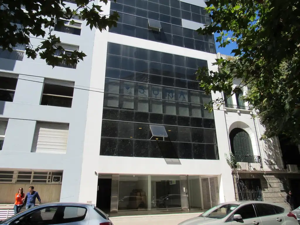 Oficina en venta en La Plata calle 53 e/ 9 y 10 Dacal Bienes Raices