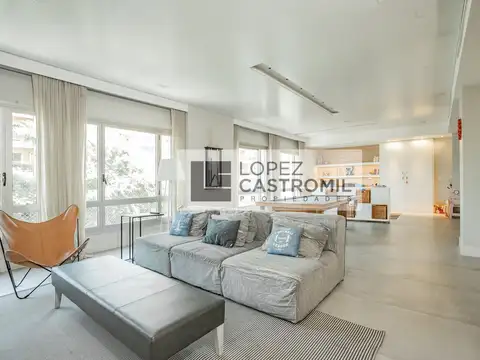 Departamento en Venta con cochera