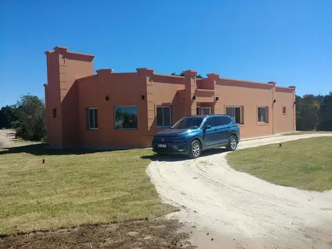 Venta hermosa casa en Costa Esmeralda - Pinamar -