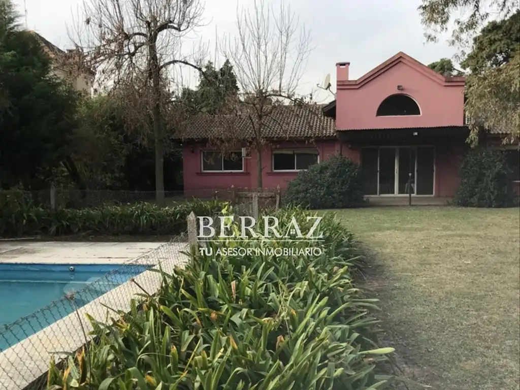 Casa  en Venta en San Francisco, Manzanares, Pilar