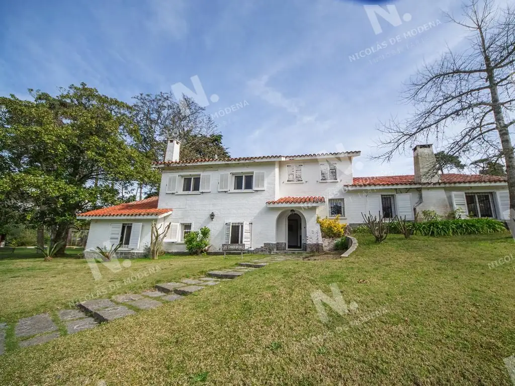 Casa en Punta del Este, Lugano