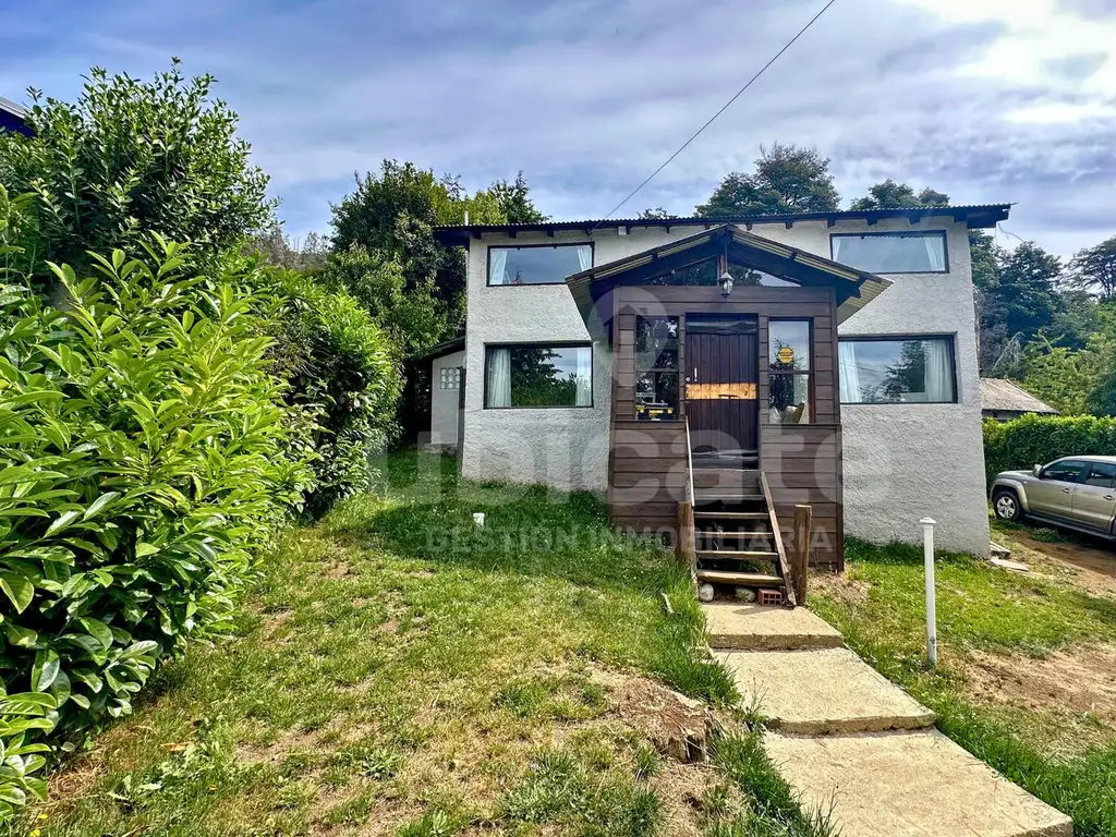 Casa en  venta de 4 dormitorios en El Faldeo Bariloche