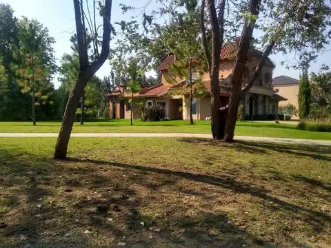 Casa en Venta en Saint Thomas - 6 ambientes