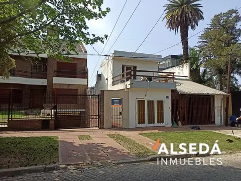 Departamento PH en venta en Alberdi, Rosario.