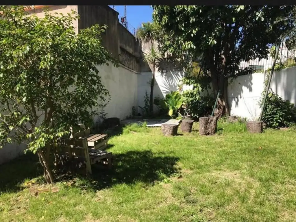 VENTA BELGRANO DEPARTAMENTO 3 AMB PATIO Y PARRILLA