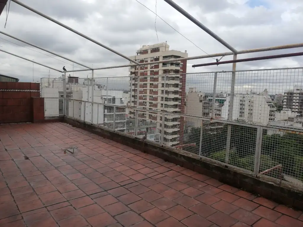 Departamento 4 Amb.con Balcón Terraza al frente