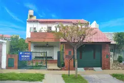 Oportunidad - Nuevo precio - Casa de 5 ambientes en 2 plantas - Venta directa