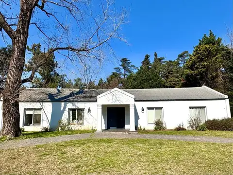 Casa 4 dormitorios, piscina, Golf Club Argentino