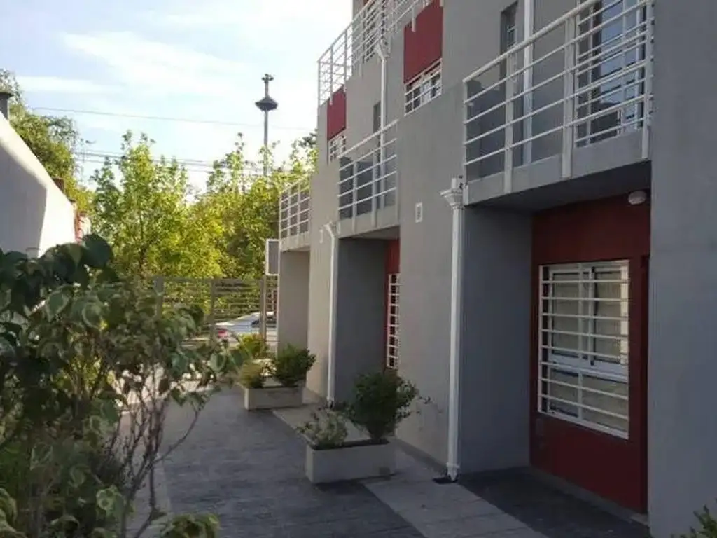 Departamento en venta - 2 dormitorios 2 baños - 72mts2  - Don Bosco