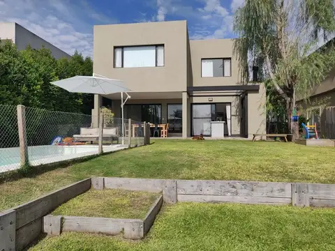 CASA EN ALQUILER Bº BARRANCAS DE SANTA MARIA