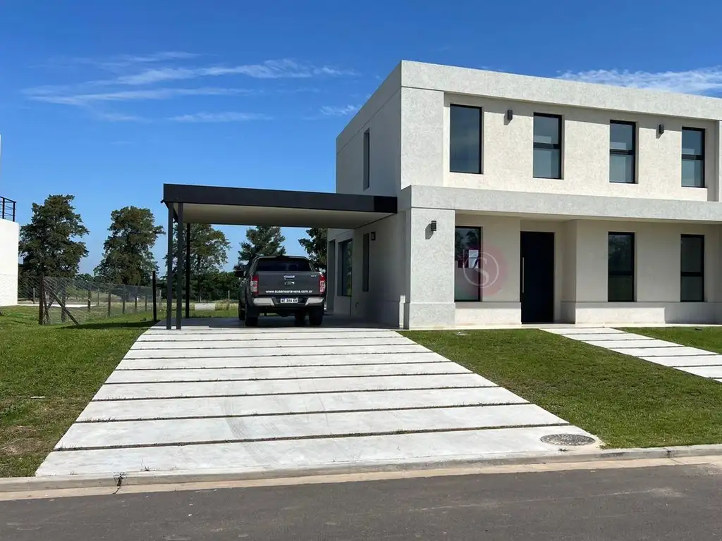 Casa en Venta en Pilar Golf, Pilar