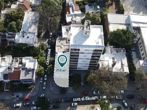 Venta de Terreno en Pocitos con doble frente en esquina