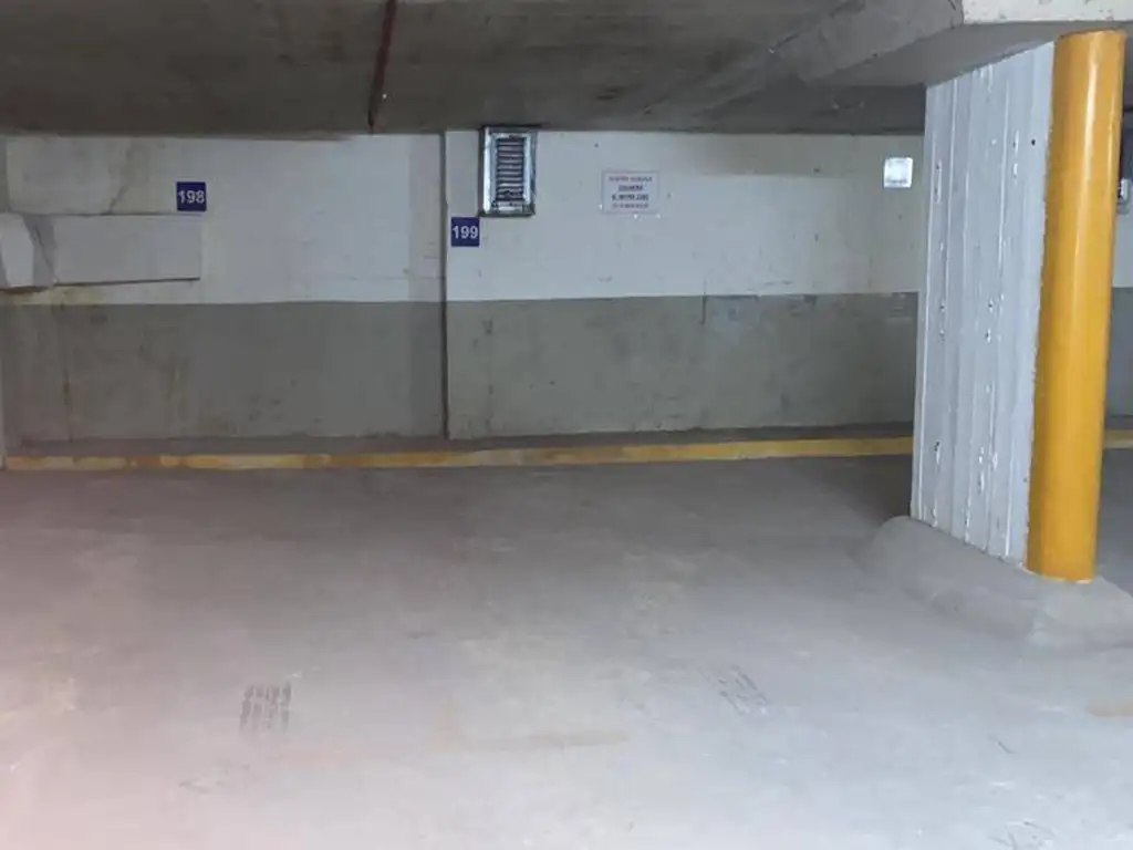 VENTA 2 COCHERAS EN BLOK /MITRE1200/ POSIBILIDAD DE FINANCIA