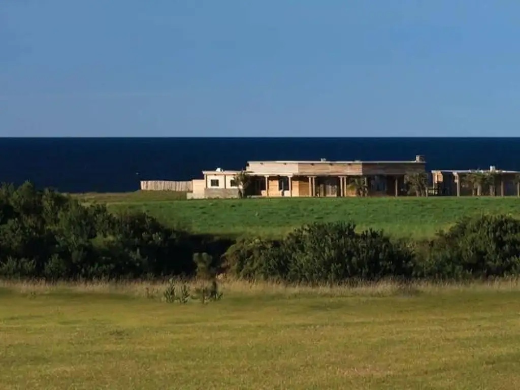 Lote Las Garzas de Eduardo Costantini Rocha Punta del Este Uruguay