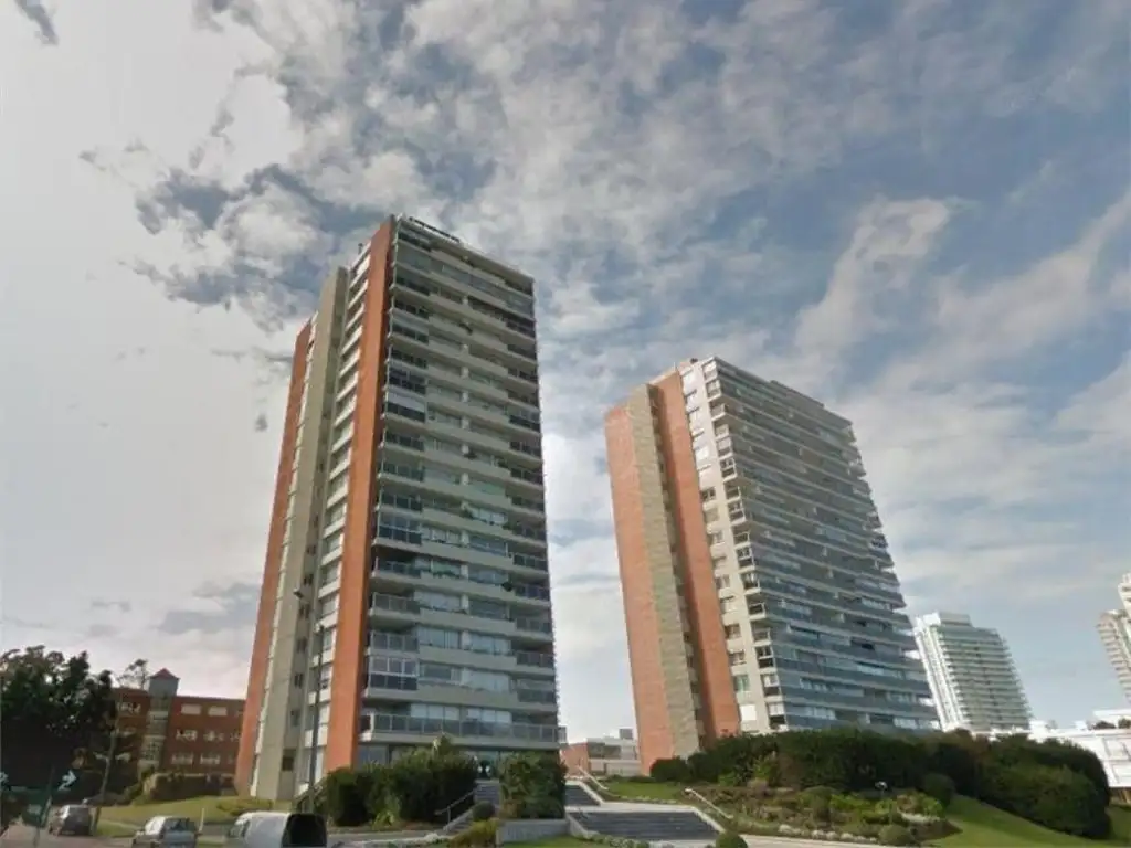 DEPARTAMENTO 3 DOR.C/DEP - MANSA, PUNTA DEL ESTE