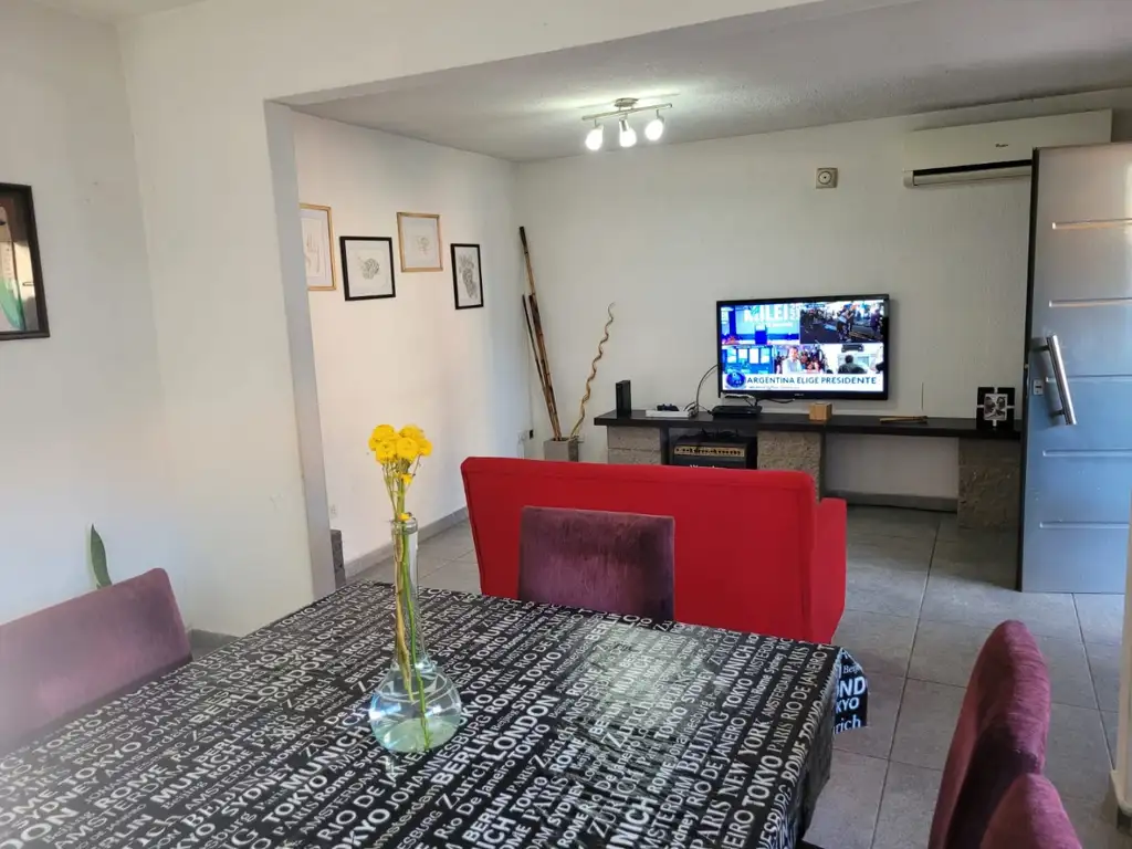 CASA 4 AMBIENTES EN VENTA EN QUILMES OESTE CENTRO